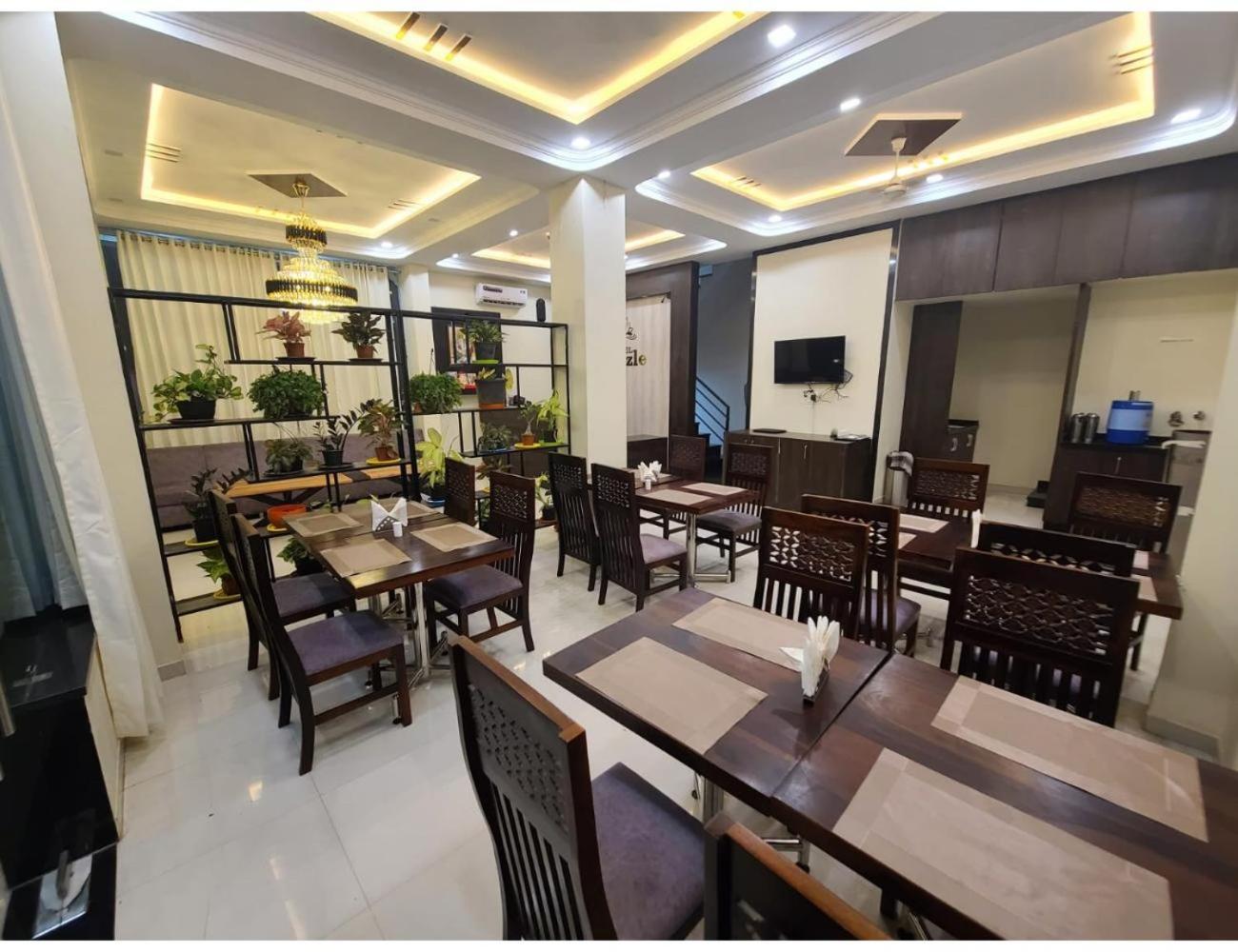 Hotel Dazzle, Jodhpur Jodhpur  Dış mekan fotoğraf